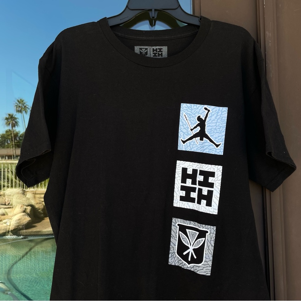 Hawaii's Finest (2022) Black Graphic Tee L